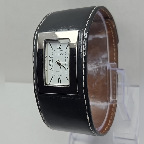 Womens Vintage Carriage Timex Black Leather Cuff Watch New Battery Silver Rare - Picture 2 of 11